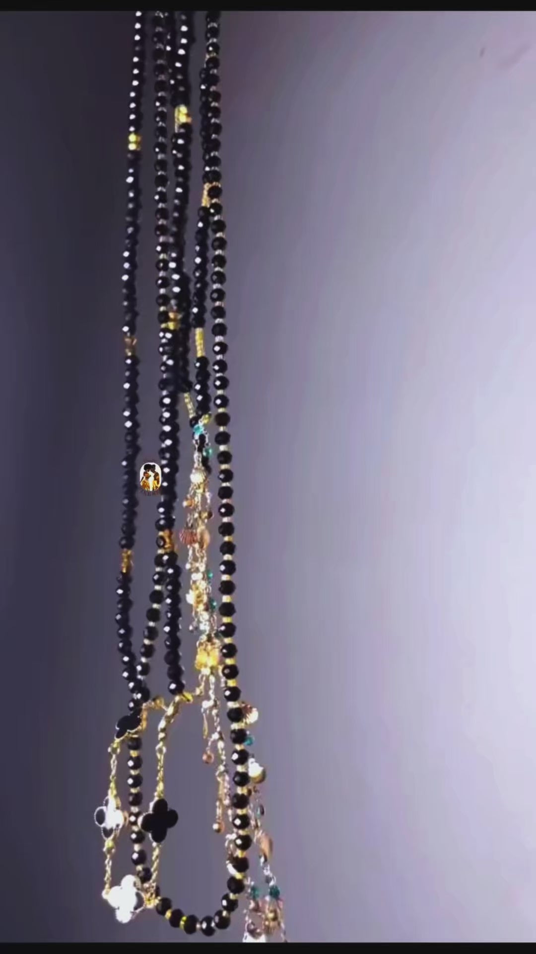 Fin-Theia (Ebony)